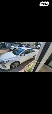 יונדאי איוניק