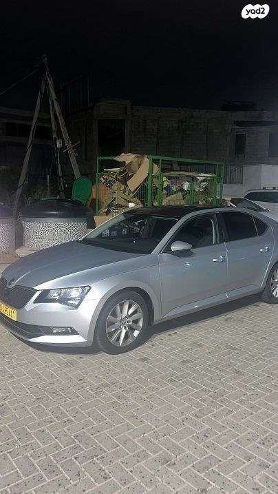 מודעת רכב סקודה סופרב