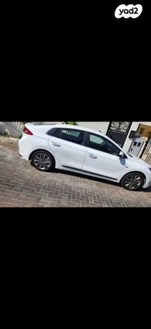 יונדאי איוניק