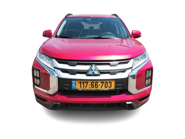 מודעת רכב מיצובישי ASX
