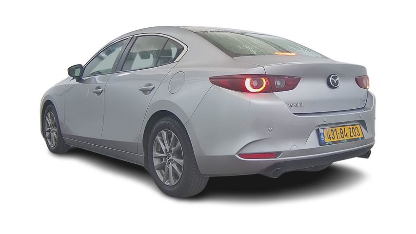 מאזדה 3