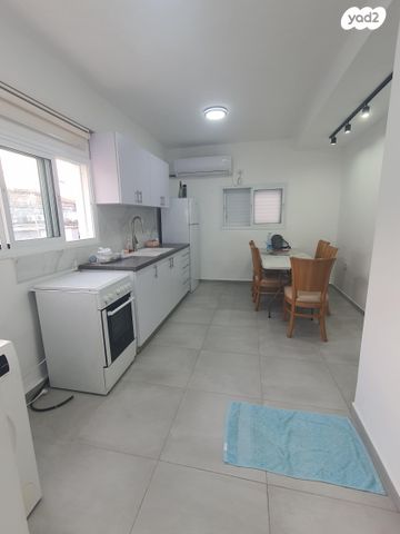 דירה, וייצמן 42, עמידר, בת ים