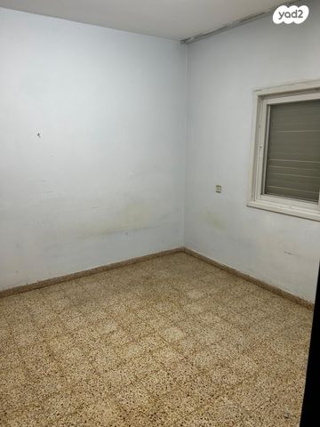 דירה, רמב"ם 13, מרכז העיר, חדרה