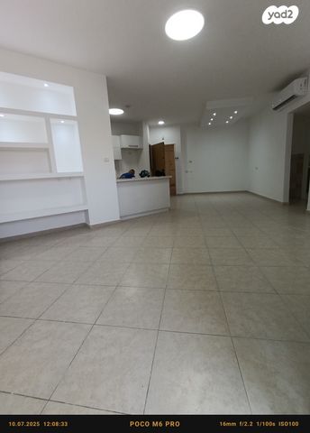 דירת גן, קרית מנחם בגין, נתיבות