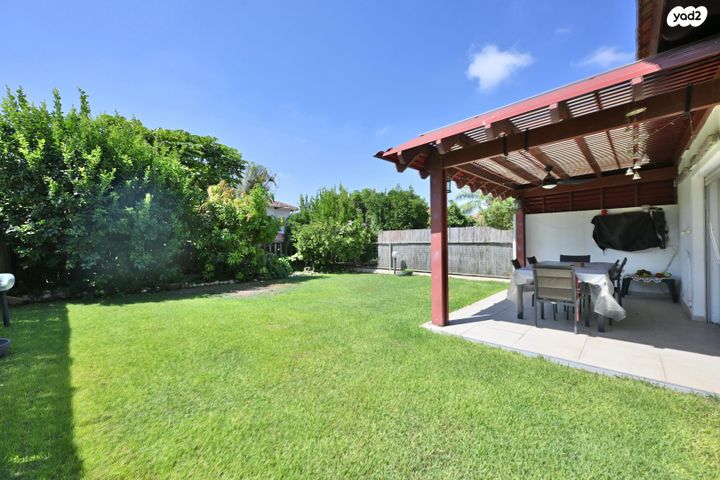 שמואל נחמיאס 