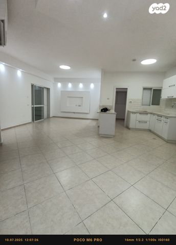 דירת גן, קרית מנחם בגין, נתיבות