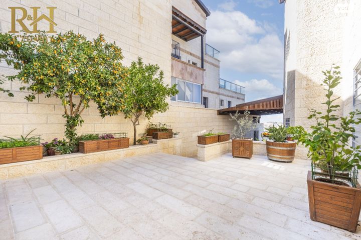 בית פרטי/ קוטג', קרית יערים, גבעת זאב