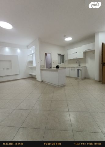 דירת גן, קרית מנחם בגין, נתיבות