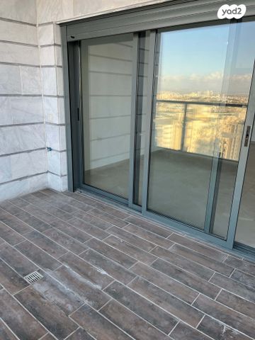 דירה, רמת הדר, גבעת שמואל