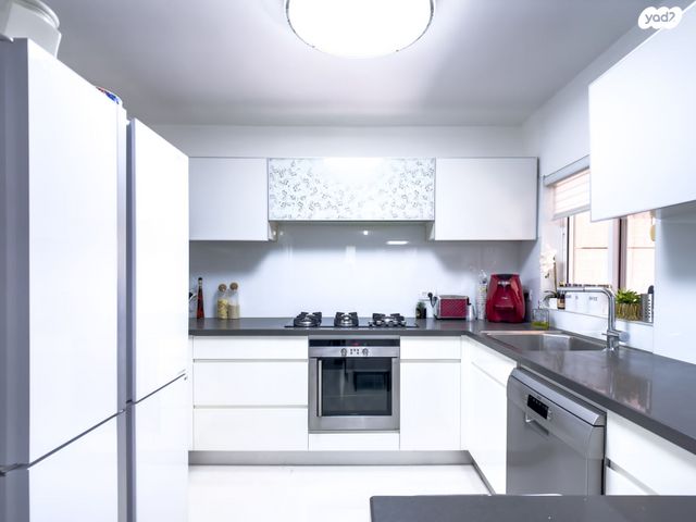 בית פרטי/ קוטג', האצ"ל 7, רובע ב', אריאל