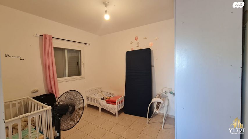 דירה, אברהם דנינו, אברהם דנינו, בן גוריון, עכו