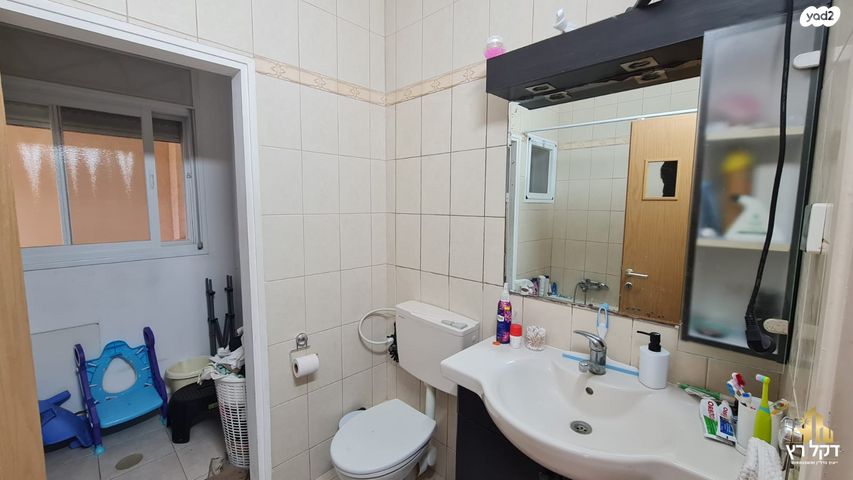 דירה, אברהם דנינו, אברהם דנינו, בן גוריון, עכו