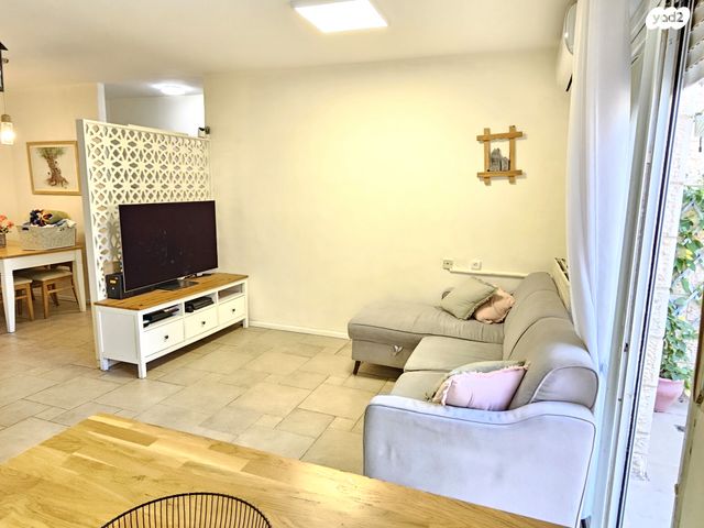 דירה, העמק, צור הדסה