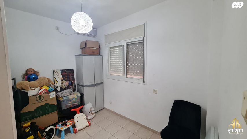 דירה, אברהם דנינו, אברהם דנינו, בן גוריון, עכו