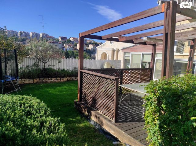 דו משפחתי, ערבה, גבעת זאב