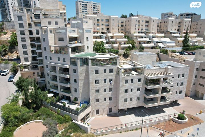 משה שרת 1