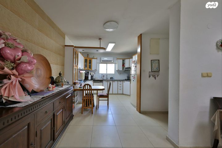 דו משפחתי, תאנה, אלמוגים, קרית ים