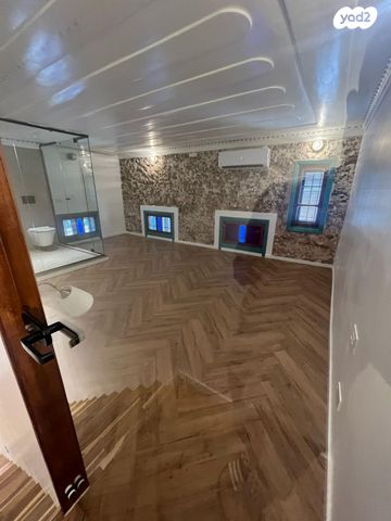 בצלאל לונדון 