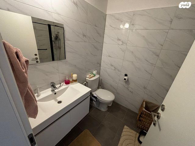 דירה, נחליאלי, צפון הכרם, עכו