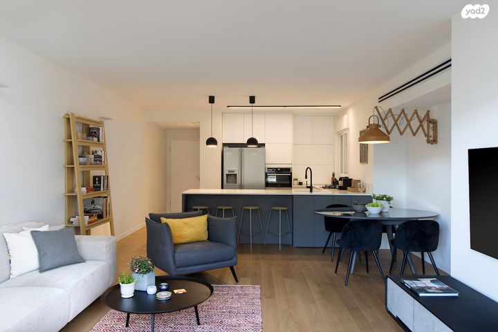 דירה, הר הצופים, רחובות ההולנדית, רחובות