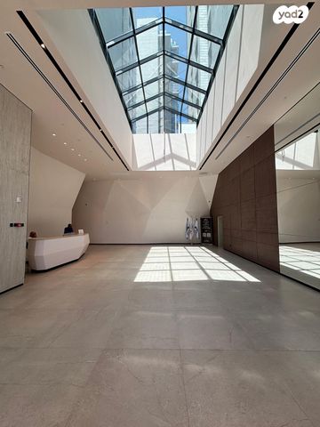 גג/ פנטהאוז, סוקולוב, רוטשילד עצמאות, בת ים