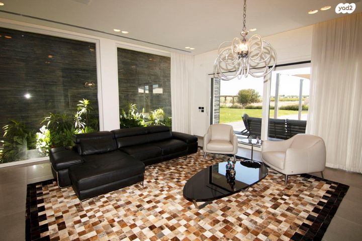 משק חקלאי/ נחלה, כפר אחים, כפר אחים