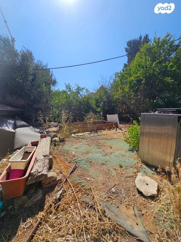 דו משפחתי, עקיבא אטינגר, קרית היובל, ירושלים