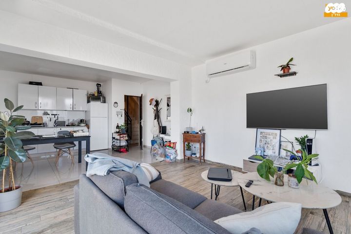 דירה, רמז, מערב ותיק, ראשון לציון