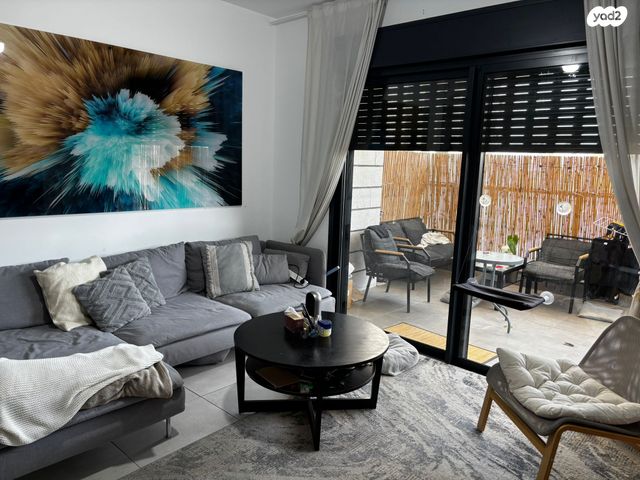 דירה, נחליאלי, צפון הכרם, עכו