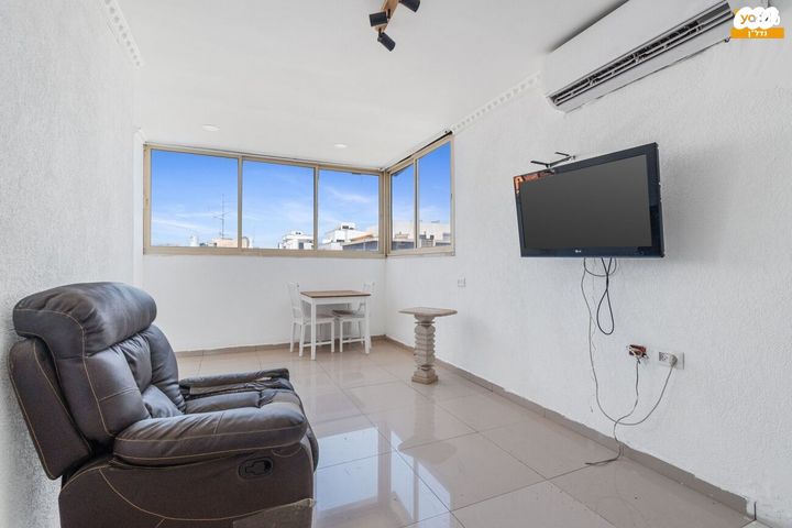 דירה, רמז, מערב ותיק, ראשון לציון