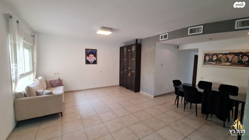 אברהם דנינו 