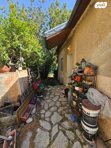 דו משפחתי, עקיבא אטינגר, קרית היובל, ירושלים