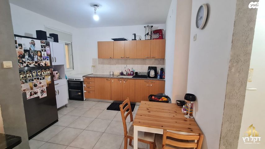 דירה, אברהם דנינו, אברהם דנינו, בן גוריון, עכו