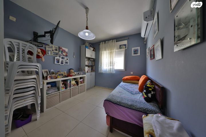 דו משפחתי, תאנה, אלמוגים, קרית ים