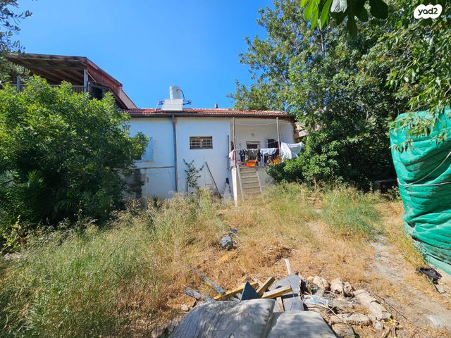 דו משפחתי, עקיבא אטינגר, קרית היובל, ירושלים