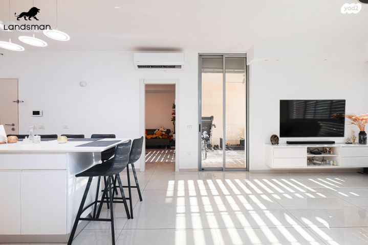 דירה, מרכז דרום, רעננה