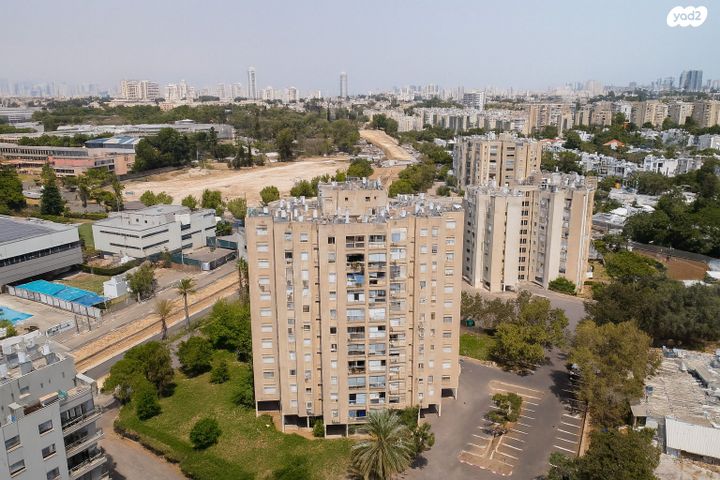 דירה, דרך ההגנה 130, נווה ברבור, כפר שלם מערב, תל אביב יפו
