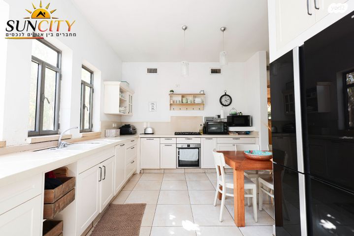 בית פרטי/ קוטג', פרדריך הרמן קיש, צפון מזרח מרכז העיר, נתניה