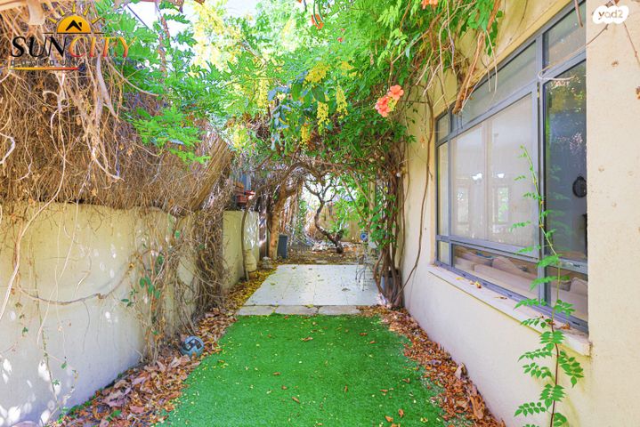 בית פרטי/ קוטג', פרדריך הרמן קיש, צפון מזרח מרכז העיר, נתניה