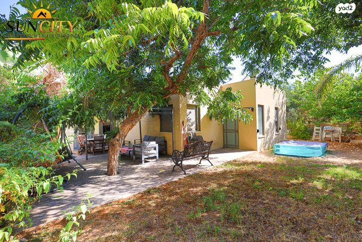 בית פרטי/ קוטג', פרדריך הרמן קיש, צפון מזרח מרכז העיר, נתניה