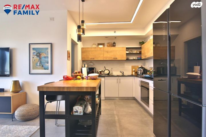 דירה, נעמי שמר 12, נאות אפק, אפקה, קרית ביאליק