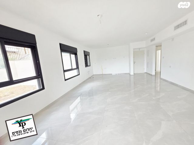 דירת גן, מרכז הכרמל, חיפה