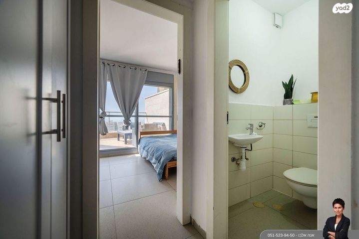 גג/ פנטהאוז, גרטרוד עליון, פסגות אפק, ראש העין