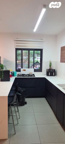 דירה, הרקפות, ראשון לציון