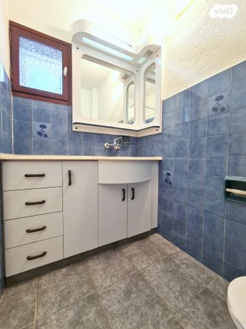 דירה, מקס נורדאו, בת ים