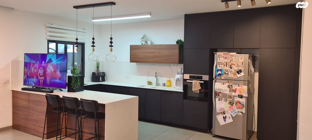 דירה, הרקפות, ראשון לציון