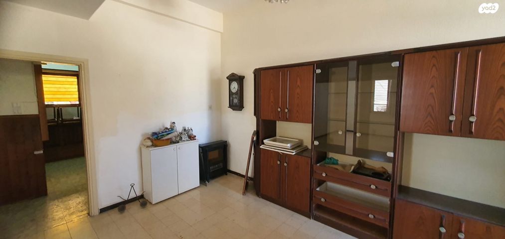 דירה, אל מותנבי, עבאס, חיפה