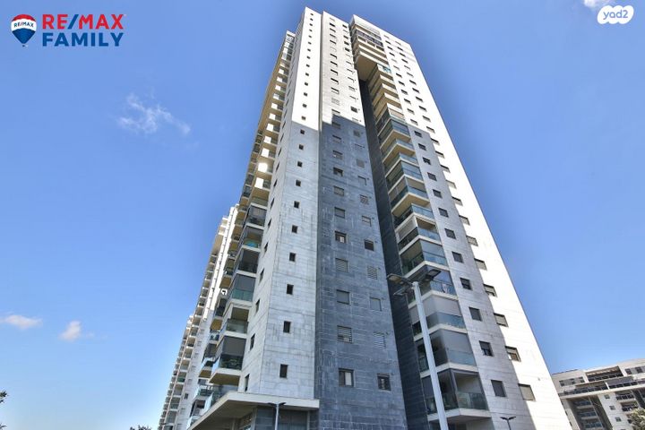 דירה, נעמי שמר 12, נאות אפק, אפקה, קרית ביאליק