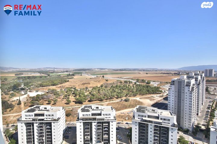 דירה, נעמי שמר 12, נאות אפק, אפקה, קרית ביאליק