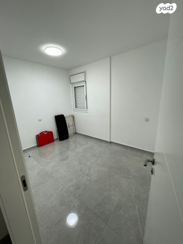 דירה, אמציה המלך, רובע י"ג, אשדוד